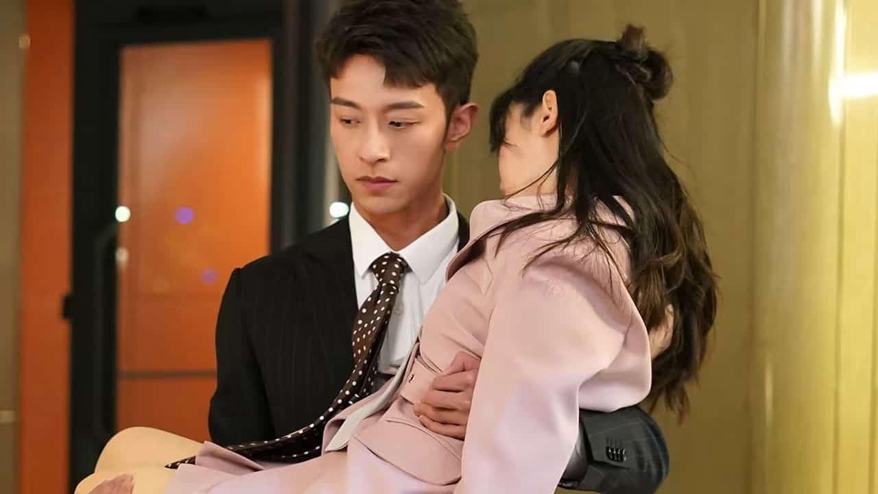 poster Sở Tiên Sinh Từ Trên Trời Rơi Xuống Hi! My Mr. Right